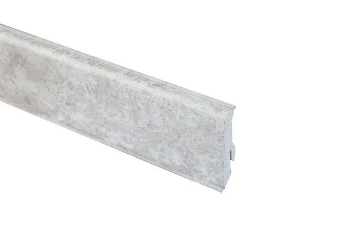 Плинтус Neuhofer Holz 714924