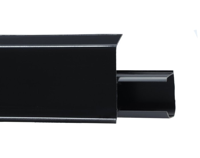 Плинтус пластиковый Winart Quadro 55 мм Шварц 540